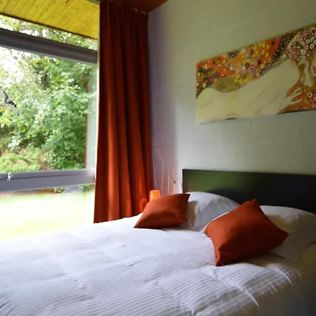 With Pool, Villa Stavelot